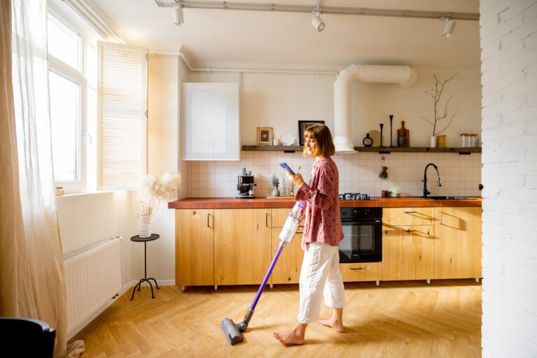 10 Tips for a Dust-Free Home: Expert Strategies for a Cleaner Living Space